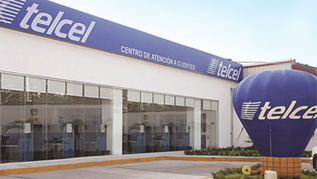 Centros de atención a clientes para Telcel y CFE de acuerdo a su imagen corporativa y especificaciones.
