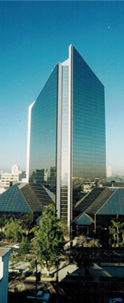 Electrificación comercial, telefonía, voz y datos en edificios inteligentes.